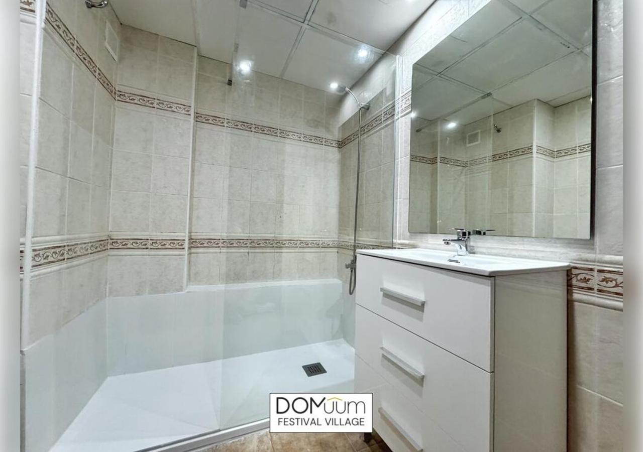 Domuum Holidays - Festival Village Salou Luaran gambar